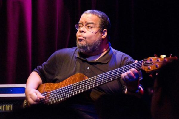 Le légendaire bassiste Anthony Jackson est décédé